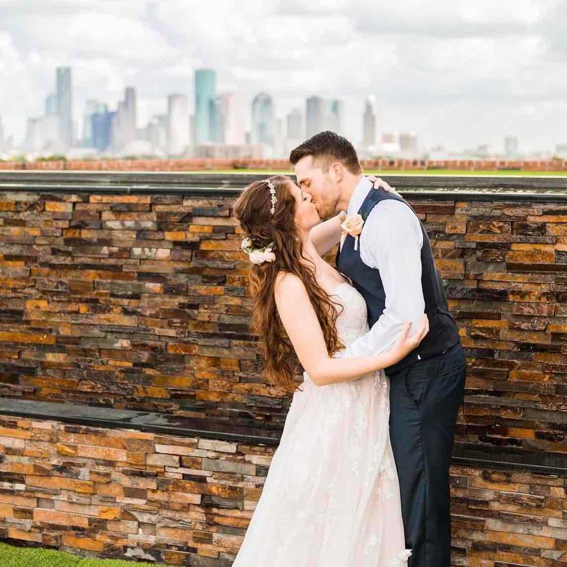 Fri + Sun Wedding