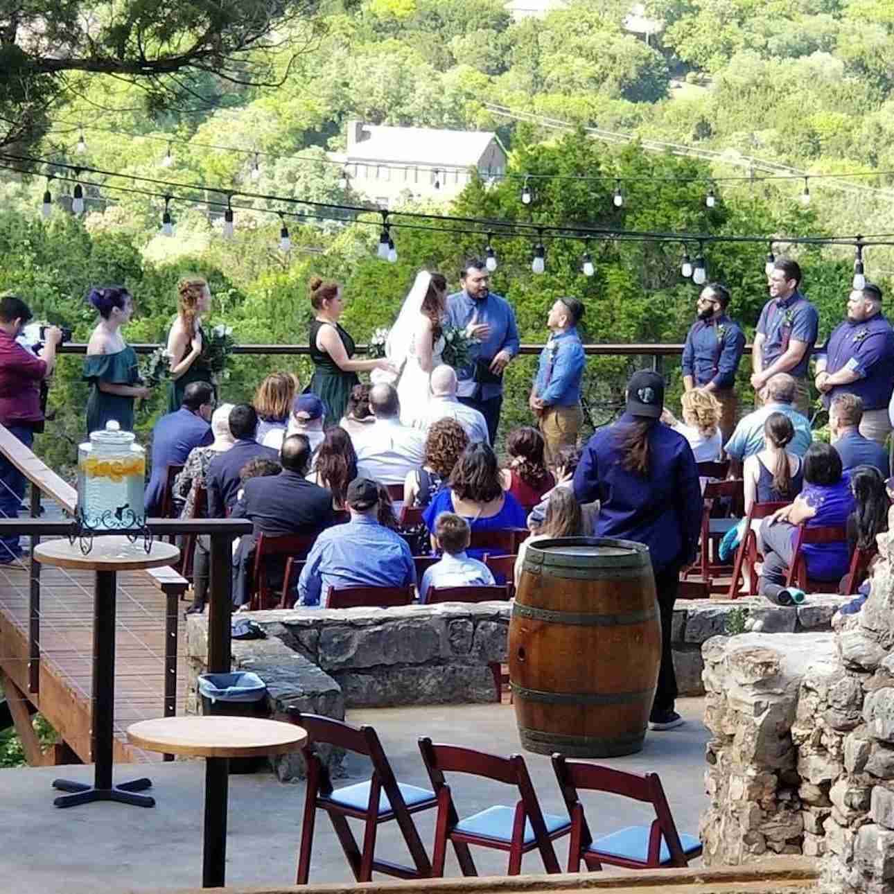 Micro-Wedding | 50 Guests