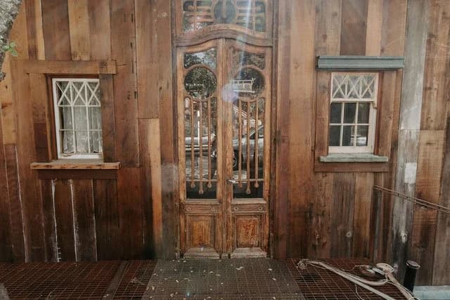 Vintner's Barn