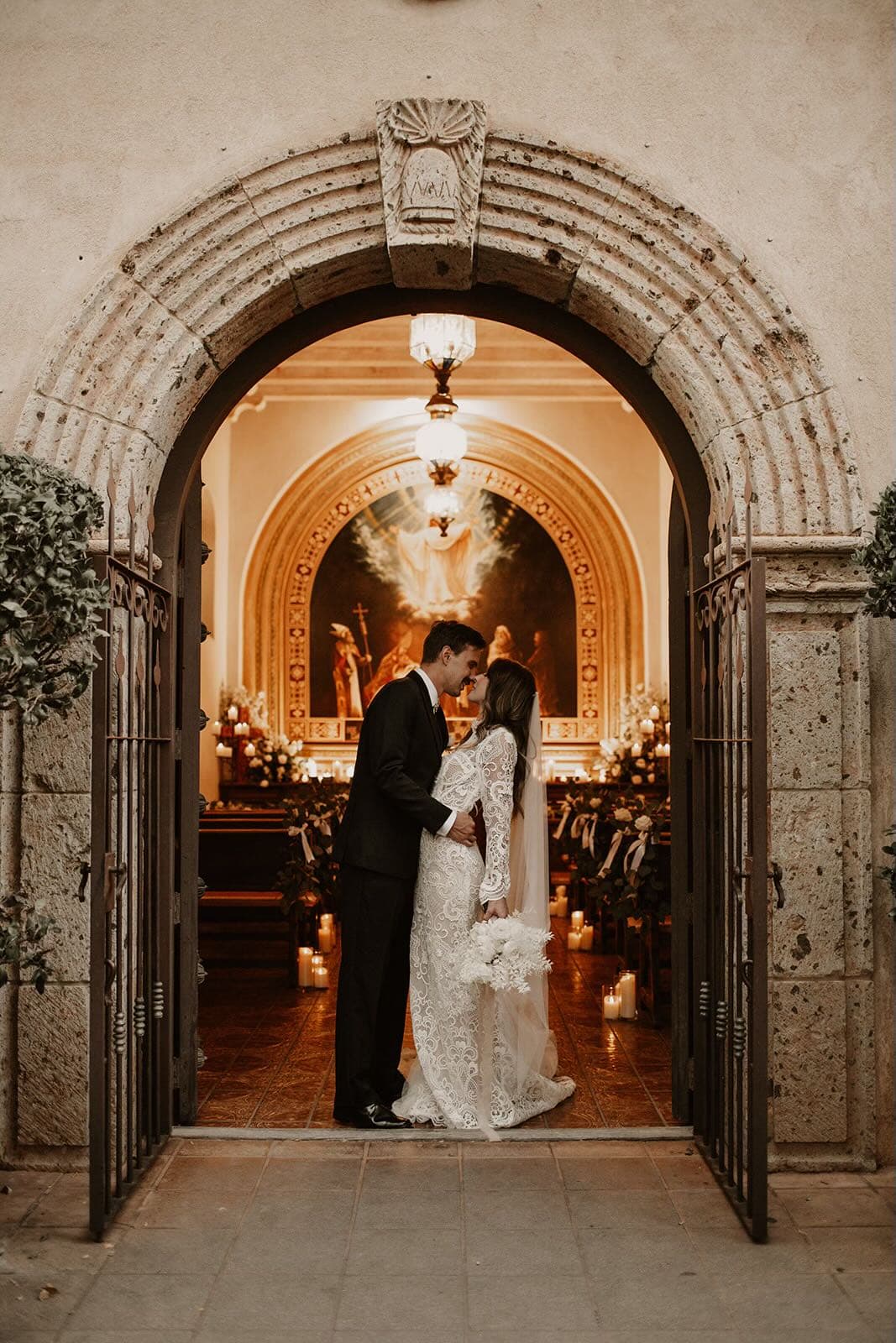 Francesca and Parker’s Sedona Wedding✨ portfolio 10