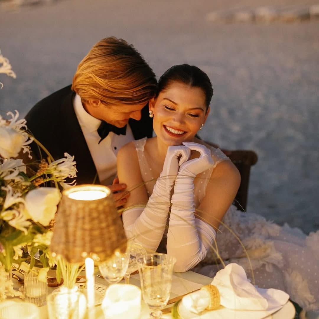 Glitter & Gold (Makeup)