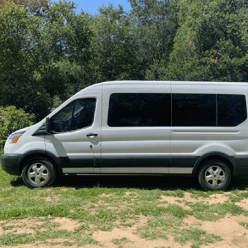 Van Rental | 8 Hours 
