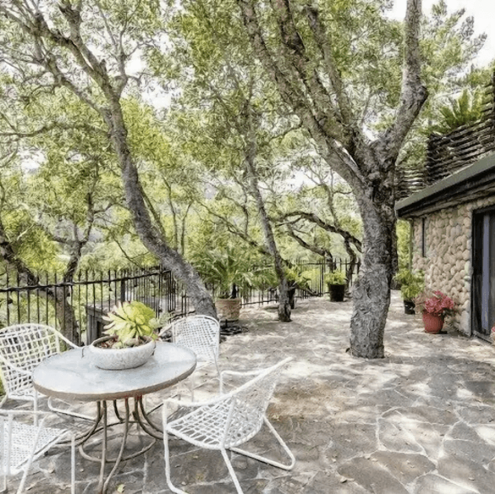 Mountain Paradise portfolio 4