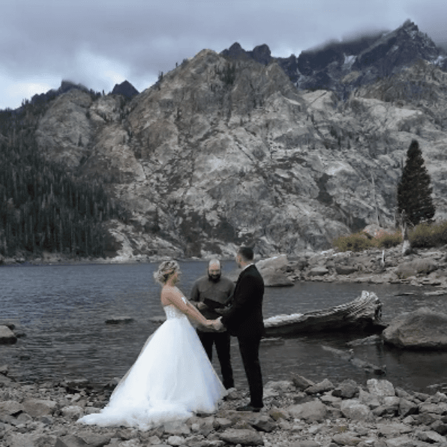 3-Hour Elopement Package