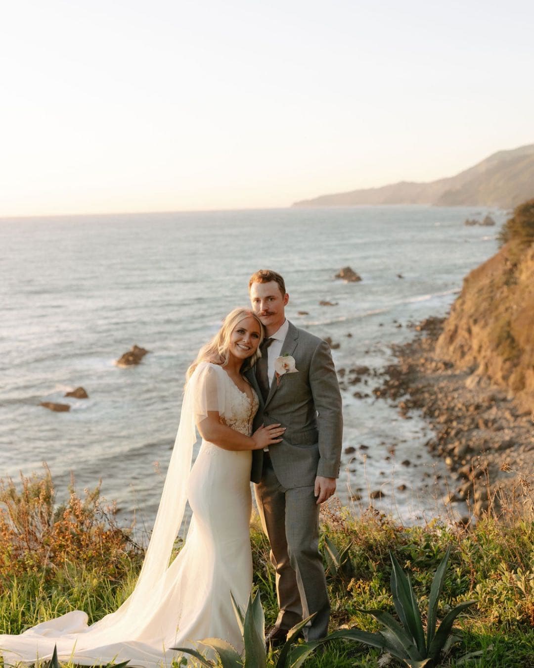 Aly & Conner’s Wind & Sea Microwedding portfolio 5