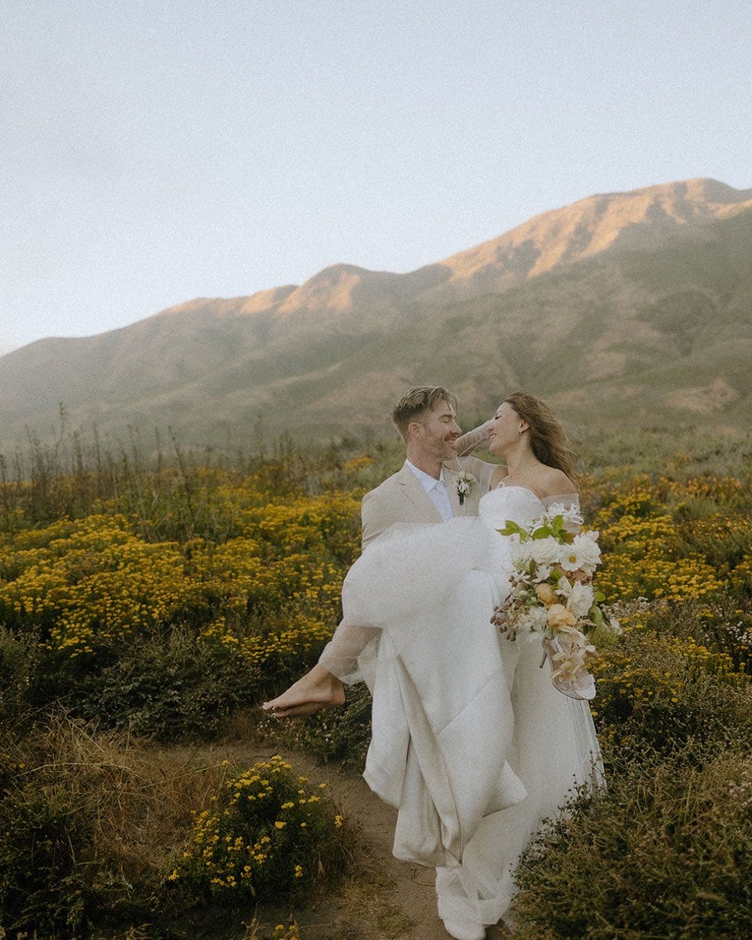 Leilani & Brian’s Coastal Elopement✨ portfolio 9