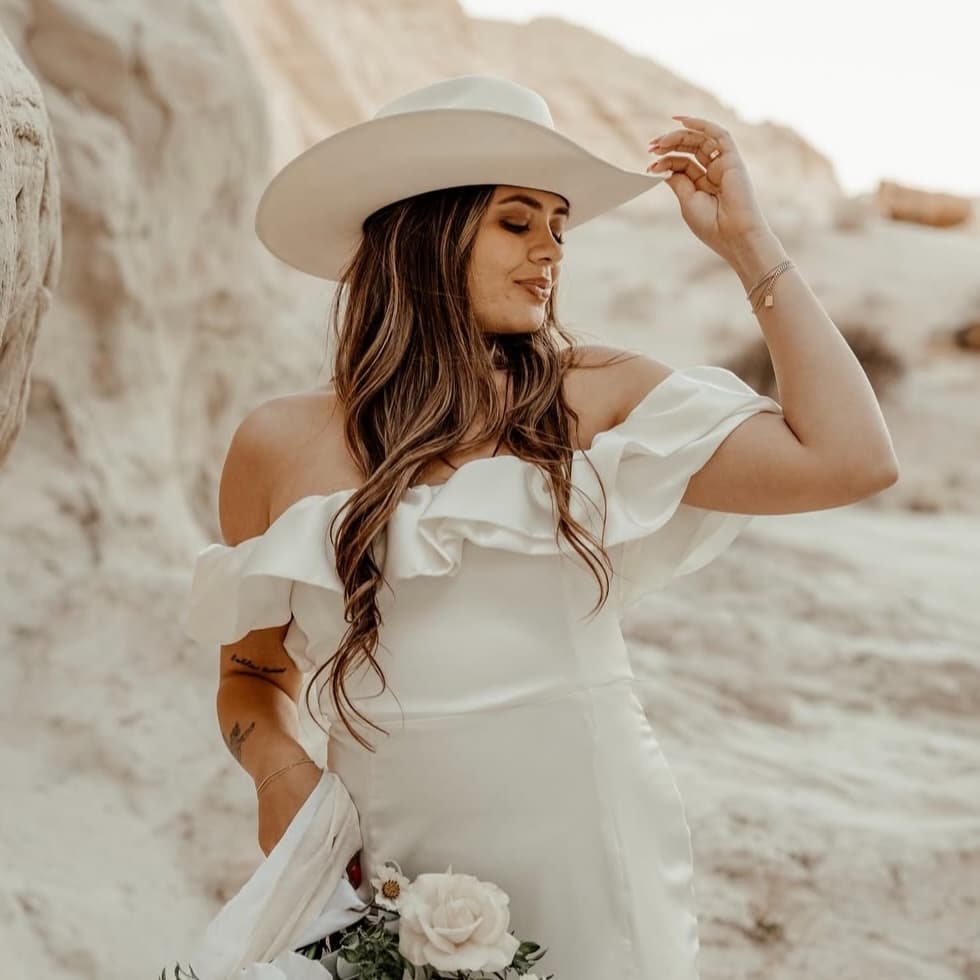 Wanderlust and West  portfolio 4