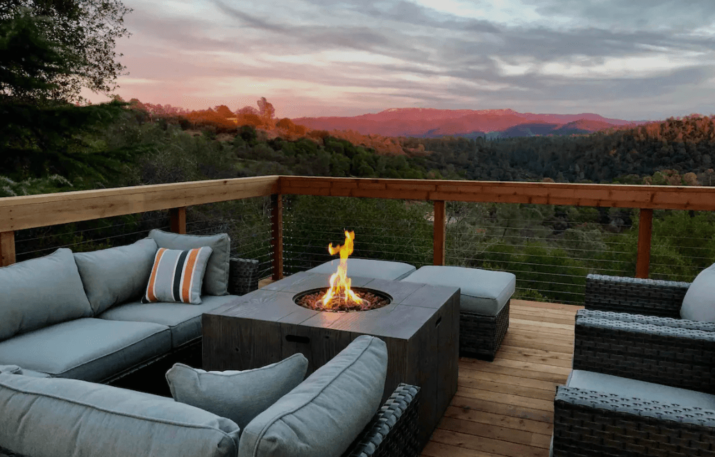 Hilltop Yosemite Retreat