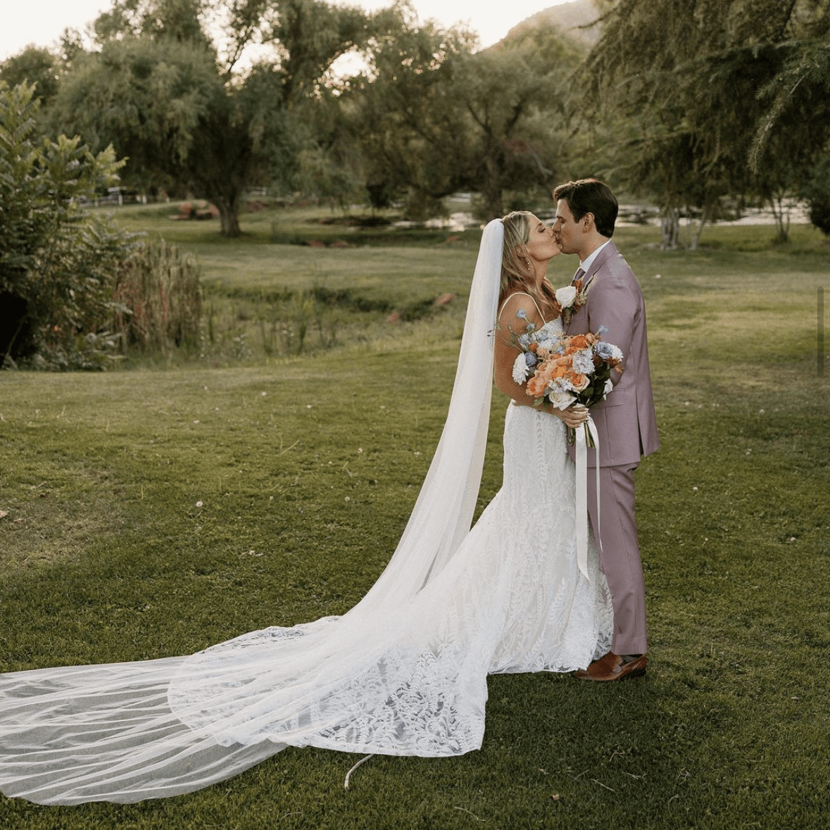 Intimate | 50 Guests 