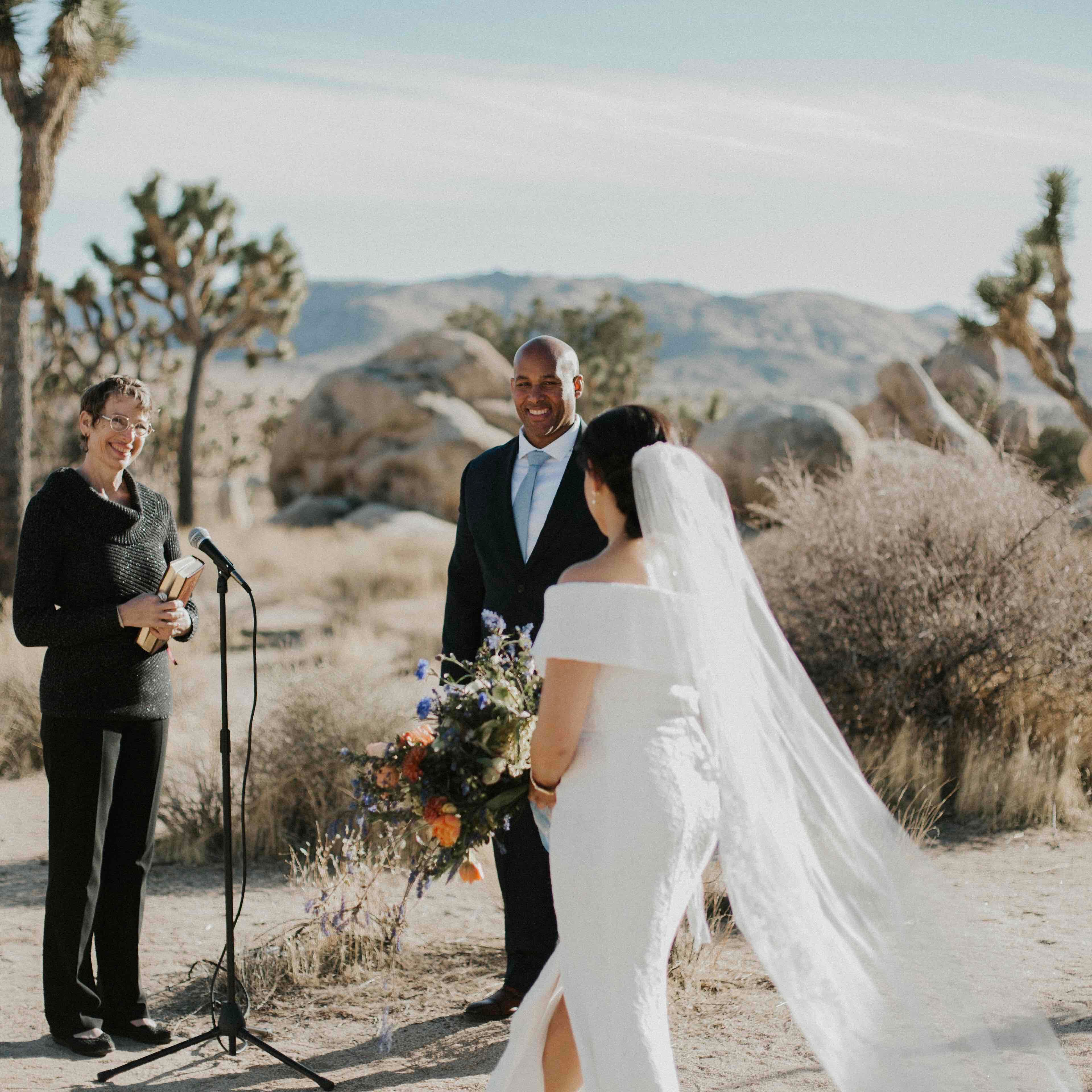 Weekend - Desert Wedding