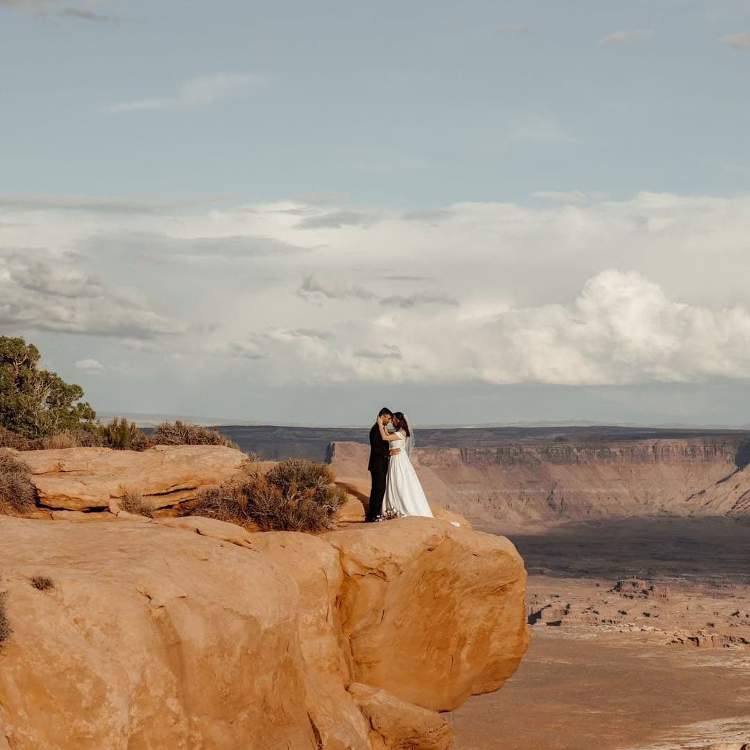 Can Elope Moab