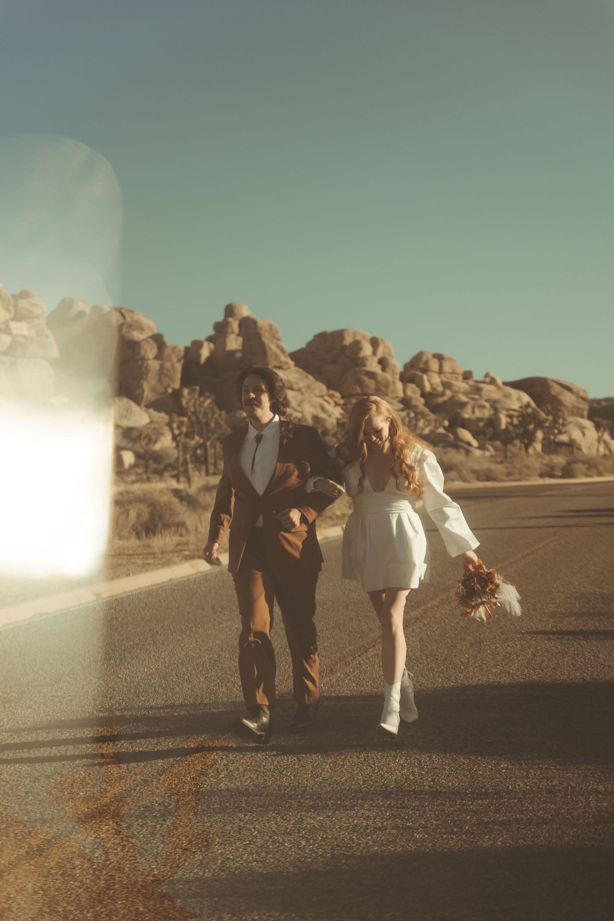 Abby & Josiah’s Chic Desert Elopement✨