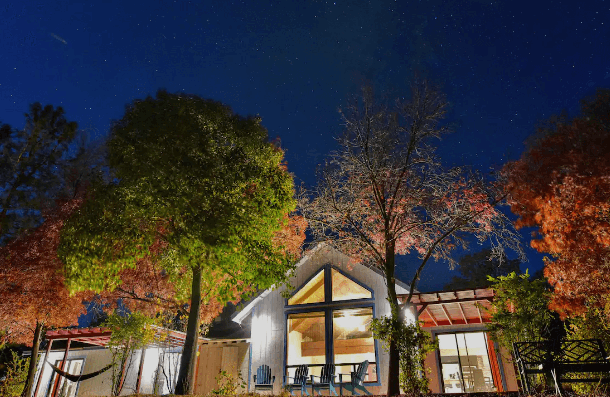Stunning Yosemite Gold Rush Ranch House