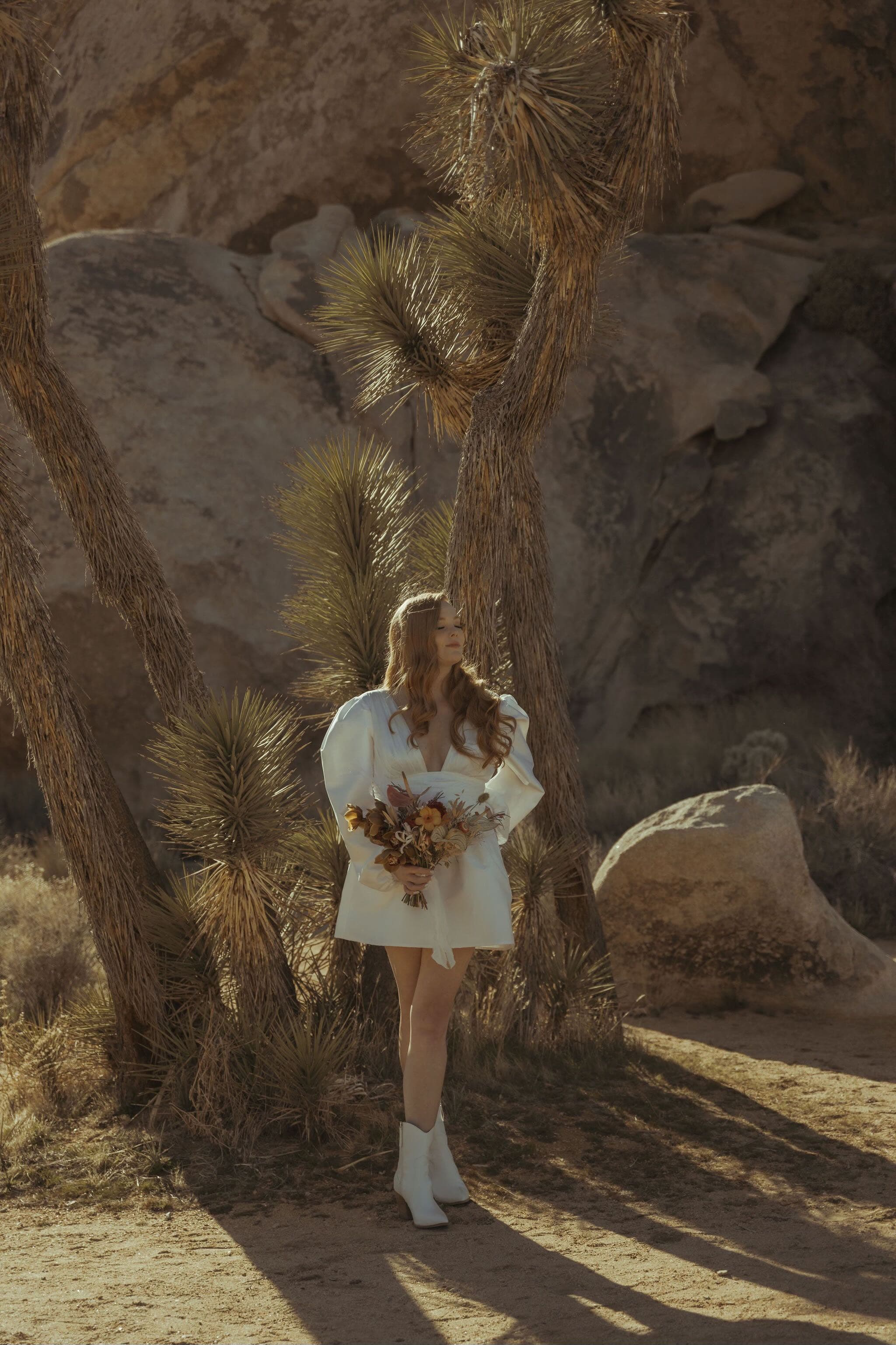 Abby & Josiah’s Chic Desert Elopement✨ portfolio 7