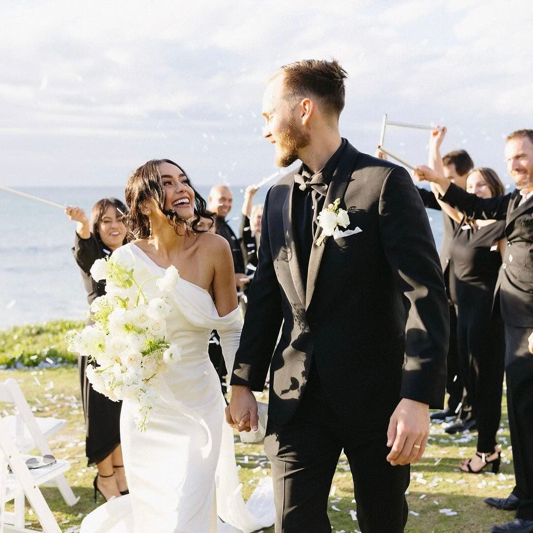 Kiana & Calvyn’s Cliffside Elopement✨ portfolio 5
