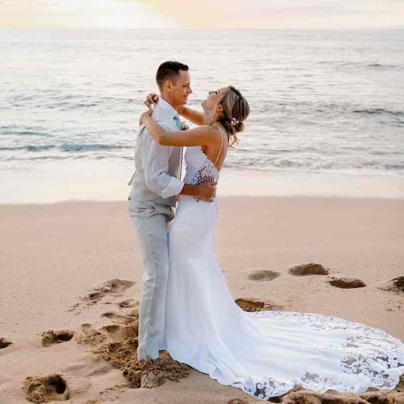 Naples Elopement — main