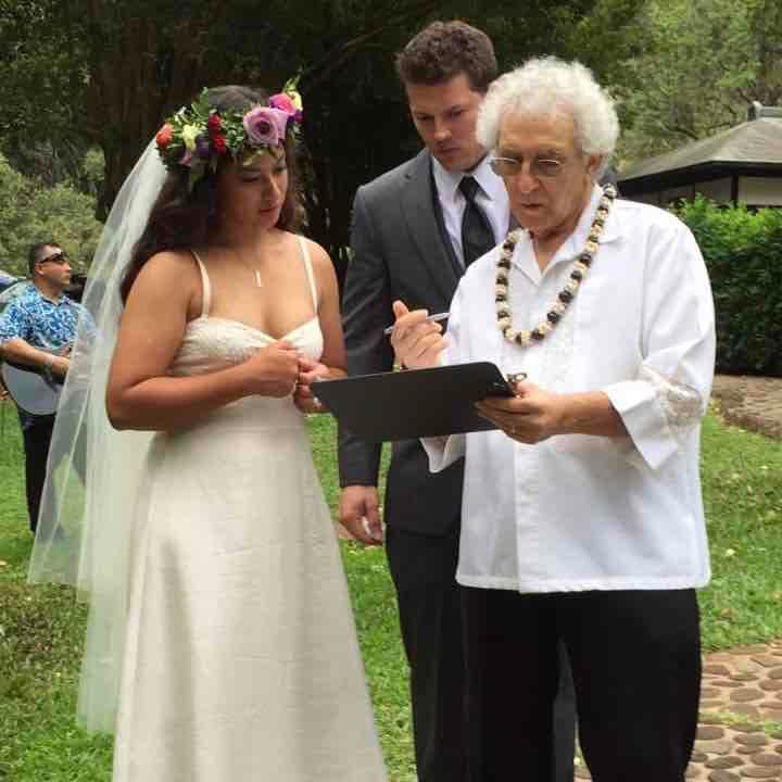 Distinctive Weddings Maui