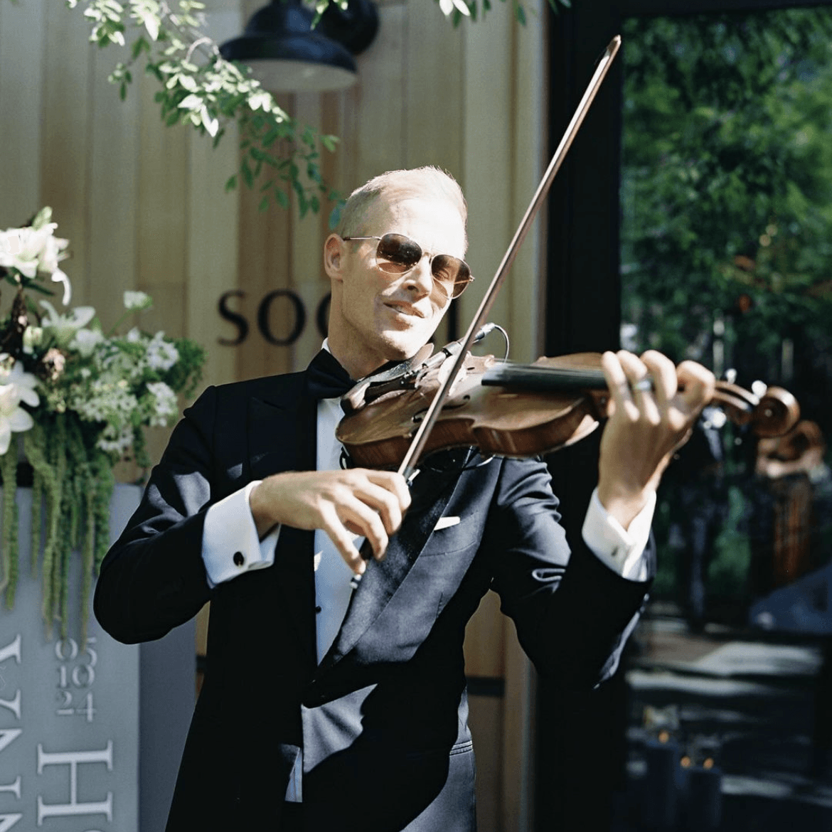 Daniel Morris Music