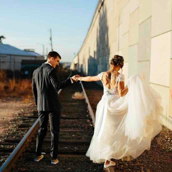 Monday / Thursday Wedding