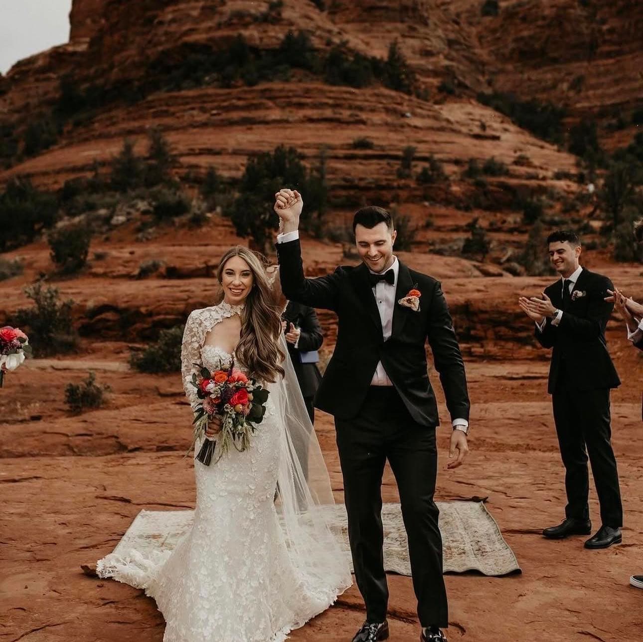 Weekday Weddings ✨