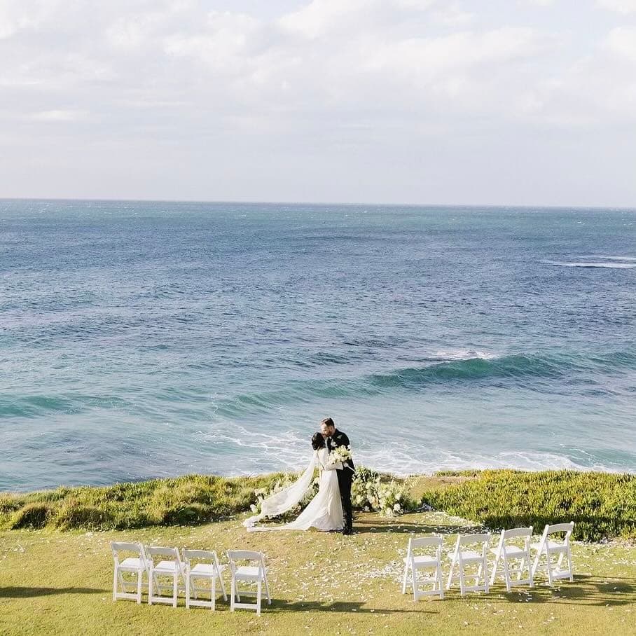 Kiana & Calvyn’s Cliffside Elopement✨