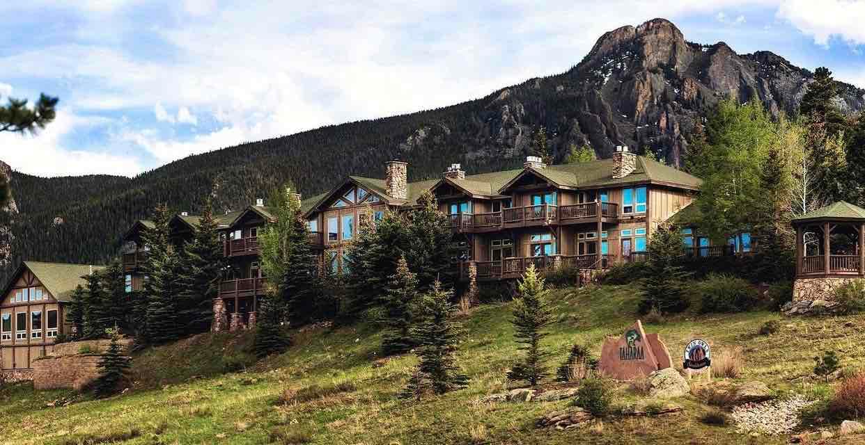 Taharaa Mountain Lodge