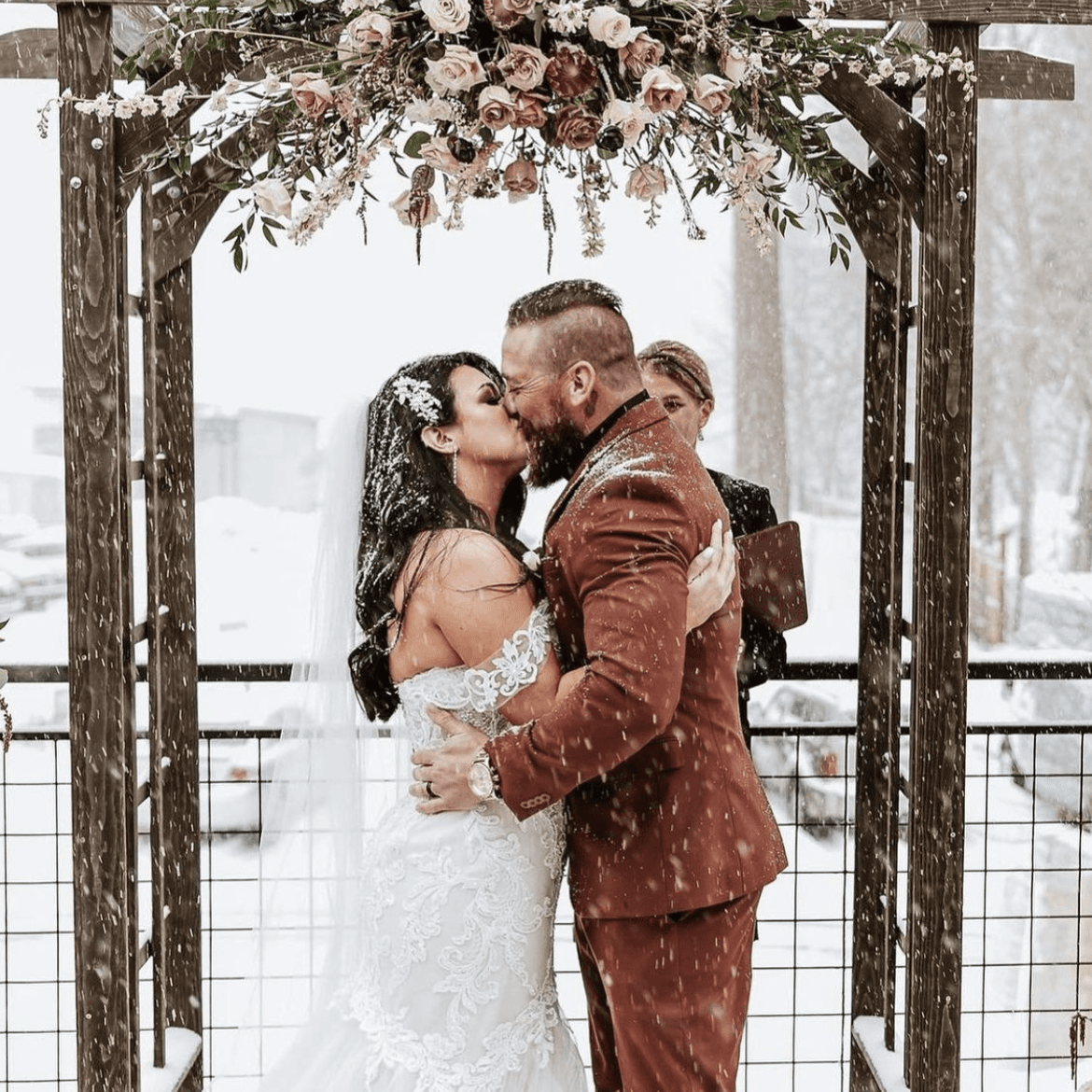 Off Peak | Ballroom | 50