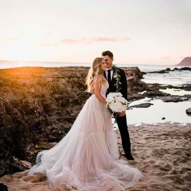 Flower Girls Hawaii