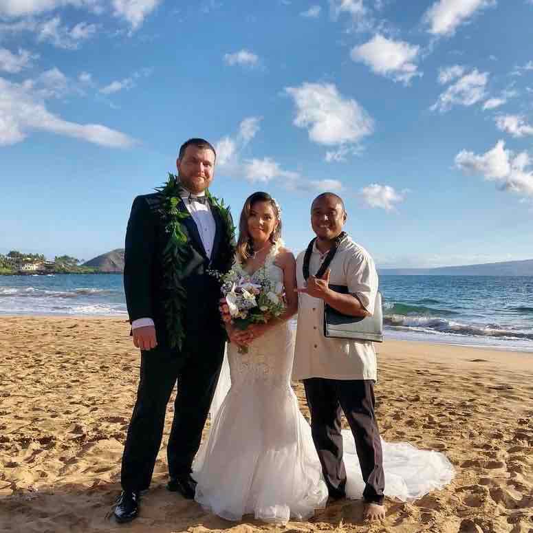 Happy Maui Minister Peter portfolio 2