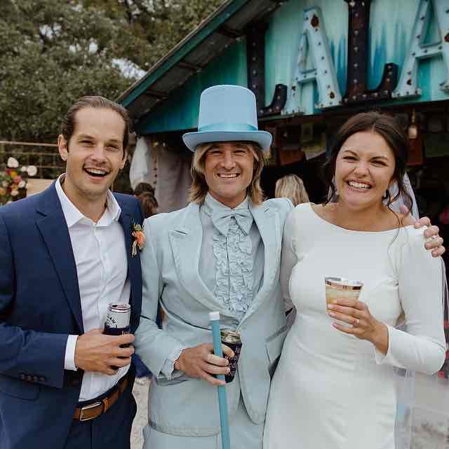 Friday or Sunday Wedding