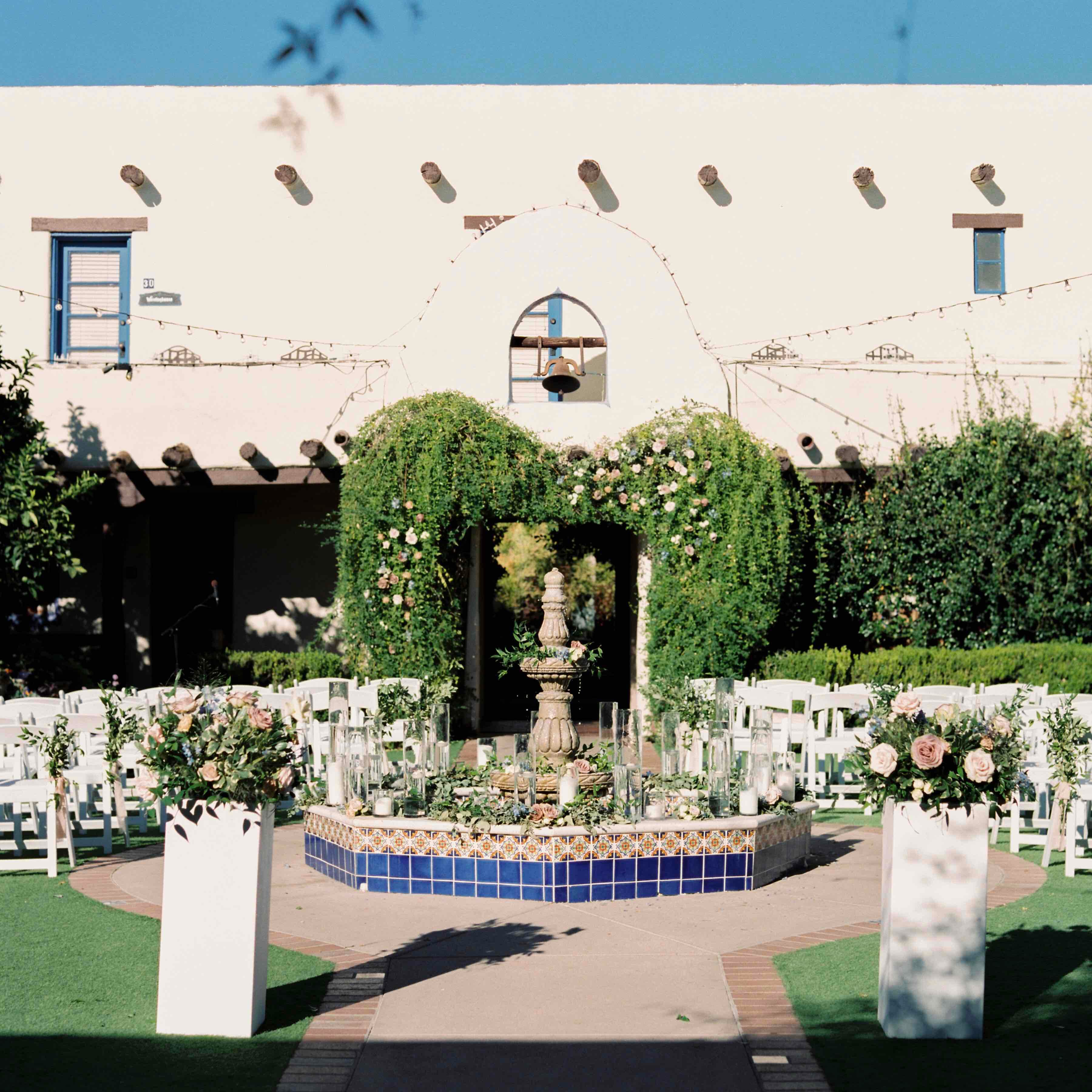 Hacienda Del Sol Guest Ranch Resort