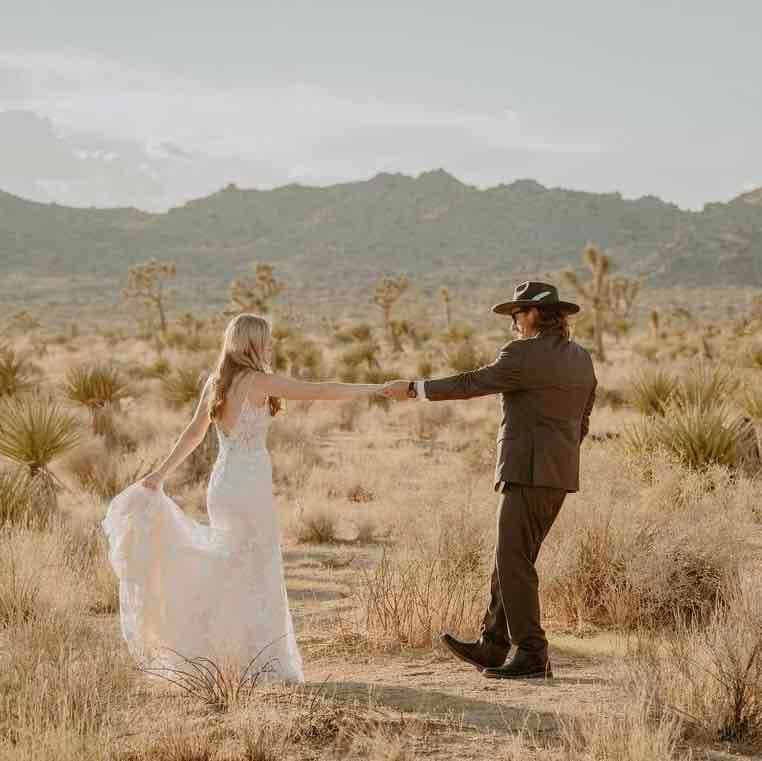 Gold: Elopements
