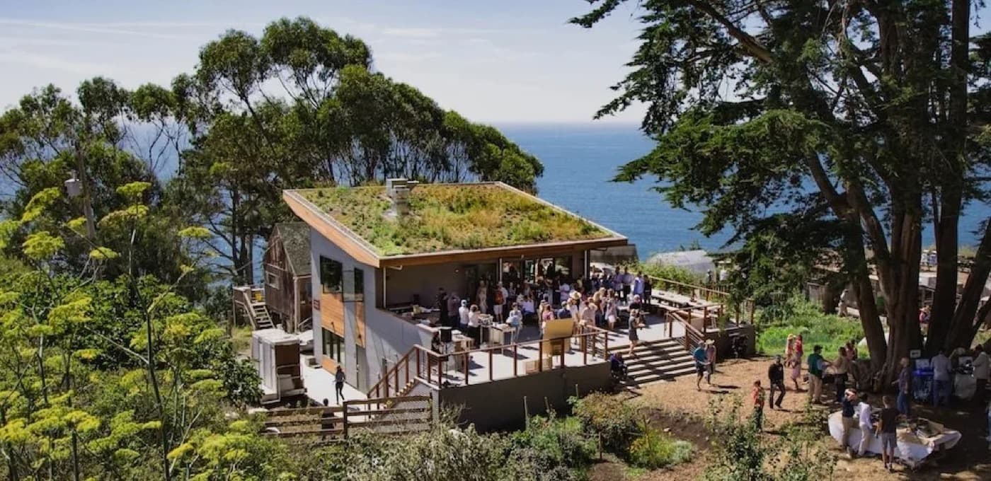 Two-Location Wedding – Weekday (Mon–Thu)