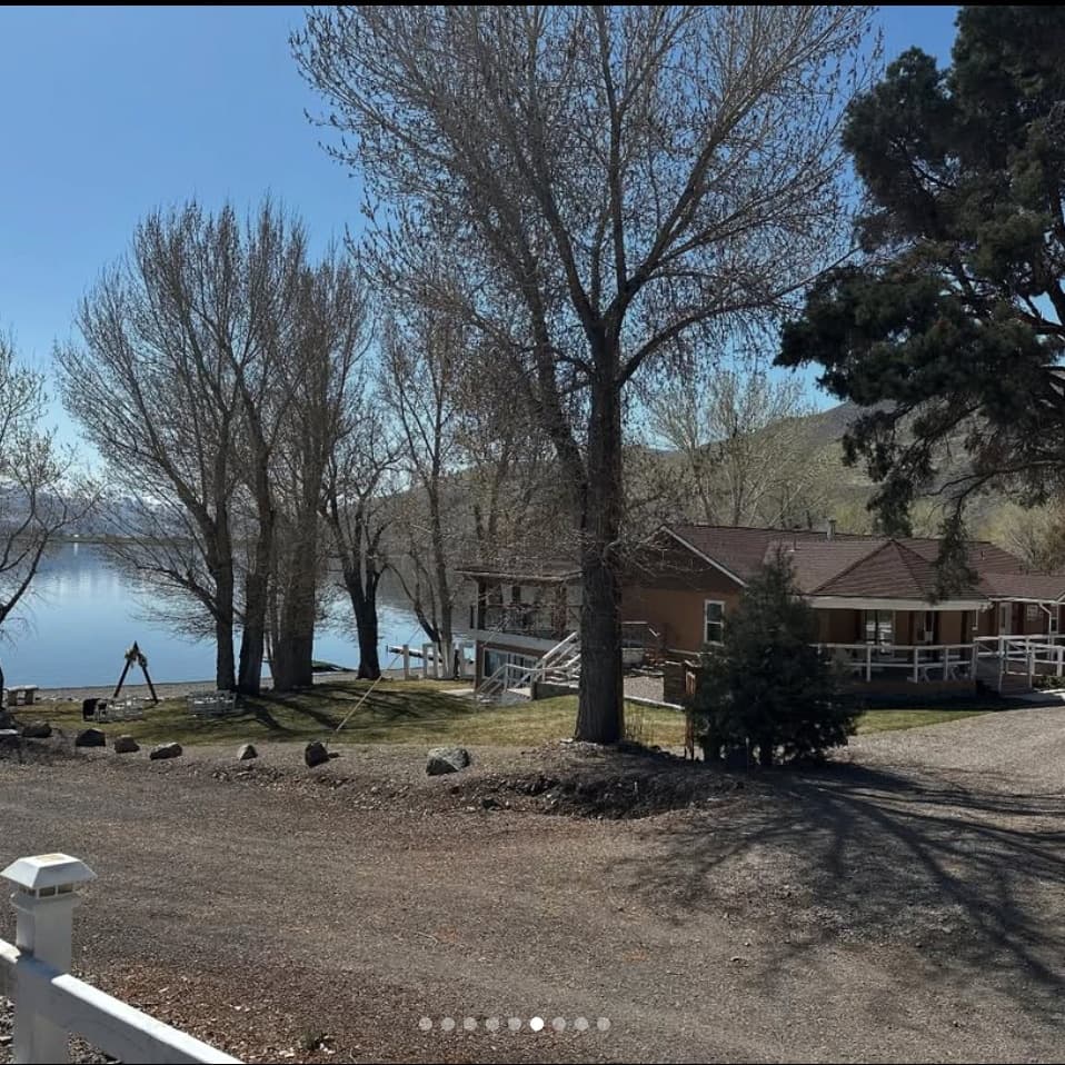 The Topaz Resort