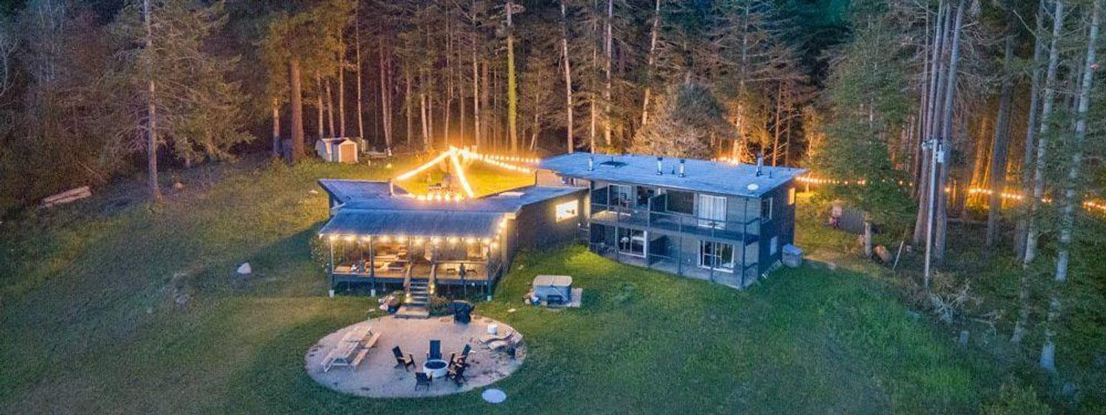 The Driftwood Lodge portfolio 4
