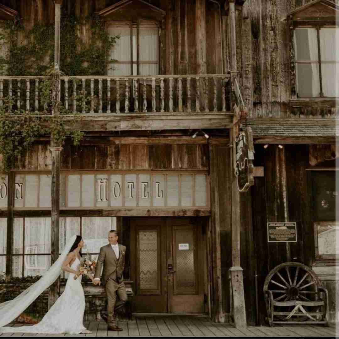 1880 Union Hotel portfolio 4