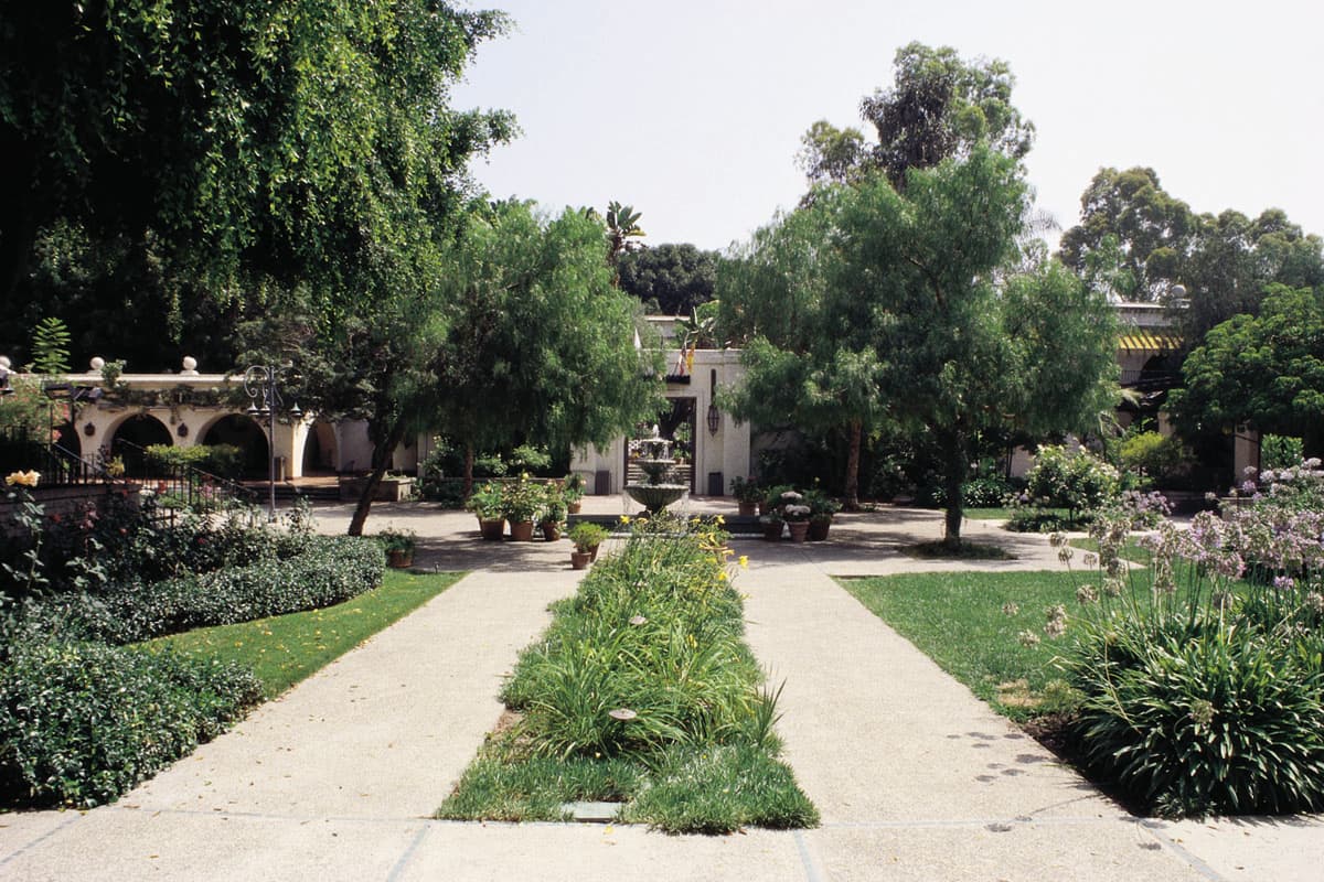 Los Angeles River Center & Gardens