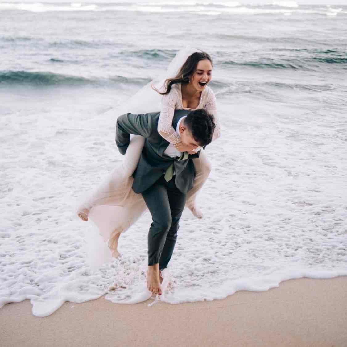 Palms and Lace portfolio 4