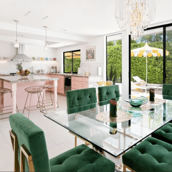 Bright and Colorful Glam portfolio 3