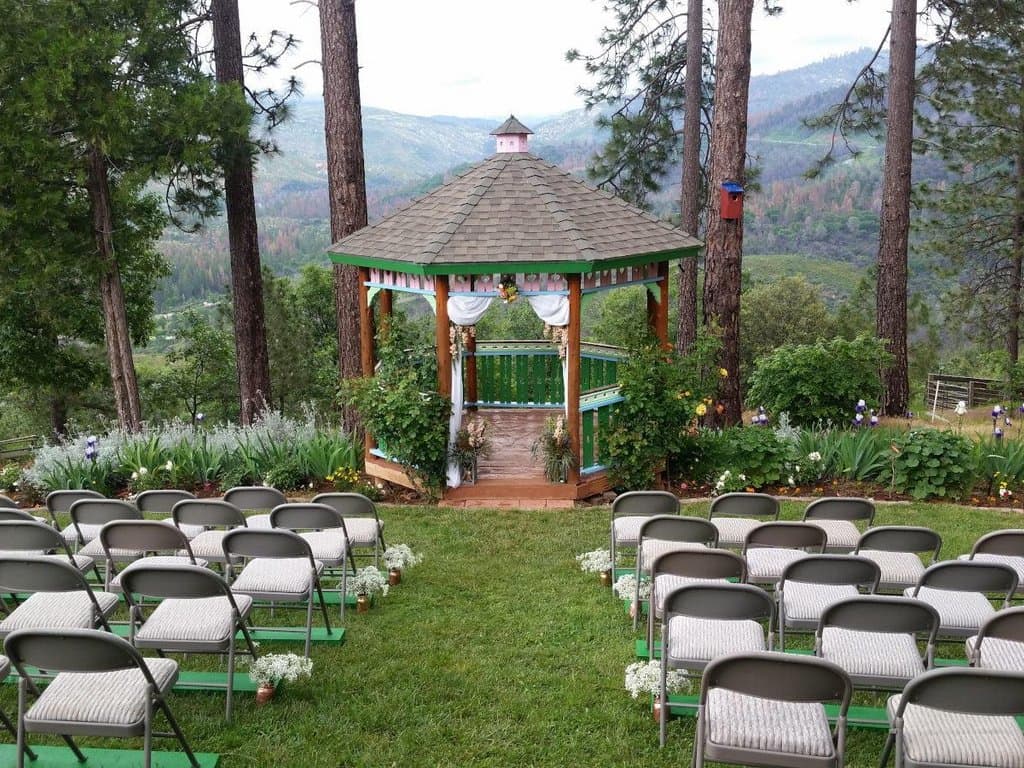 Gazebo Ceremony Lawn